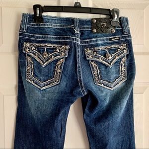 Miss Me Jeans (27)